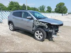 3C4NJCBB0KT637642 2019 JEEP COMPASS