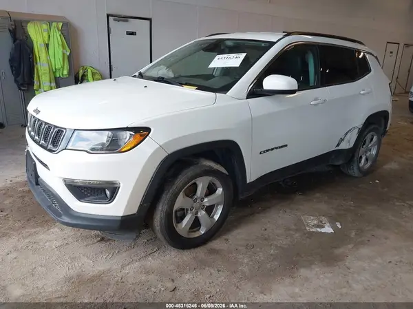 3C4NJCBB0KT651931 2019 JEEP COMPASS - Image 2