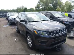 3C4NJCBB0KT677333 2019 JEEP COMPASS