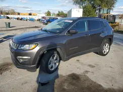 3C4NJCBB0KT677414 2019 JEEP COMPASS