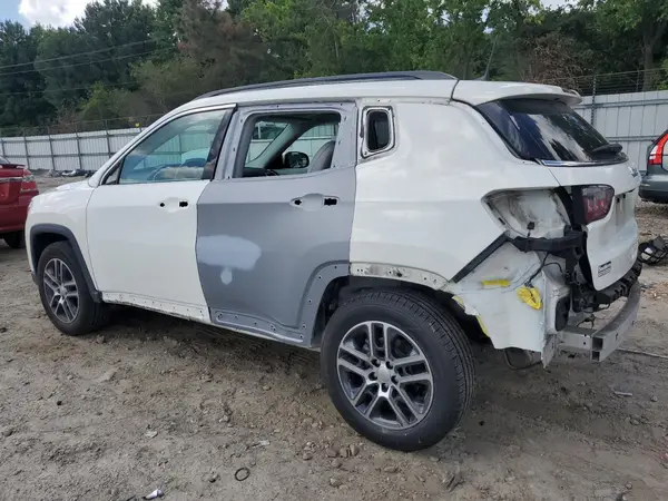 3C4NJCBB0KT692494 2019 JEEP COMPASS - Image 2