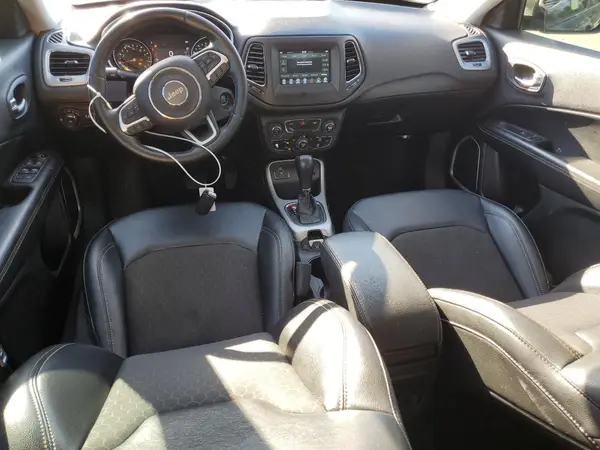 3C4NJCBB0KT699400 2019 JEEP COMPASS - Image 8