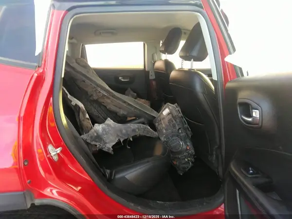3C4NJCBB0KT706667 2019 JEEP COMPASS - Image 8
