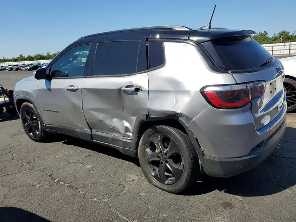 3C4NJCBB0KT716146 2019 JEEP COMPASS - Image 2