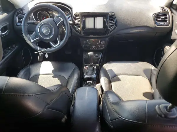 3C4NJCBB0KT716146 2019 JEEP COMPASS - Image 8