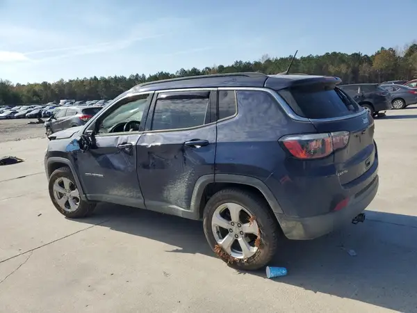 3C4NJCBB0KT743718 2019 JEEP COMPASS - Image 2