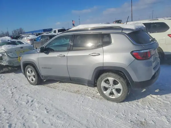 3C4NJCBB0KT843849 2019 JEEP COMPASS - Image 2