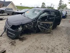 3C4NJCBB0KT855595 2019 JEEP COMPASS