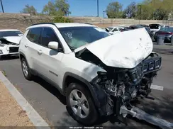 3C4NJCBB0KT855659 2019 JEEP COMPASS