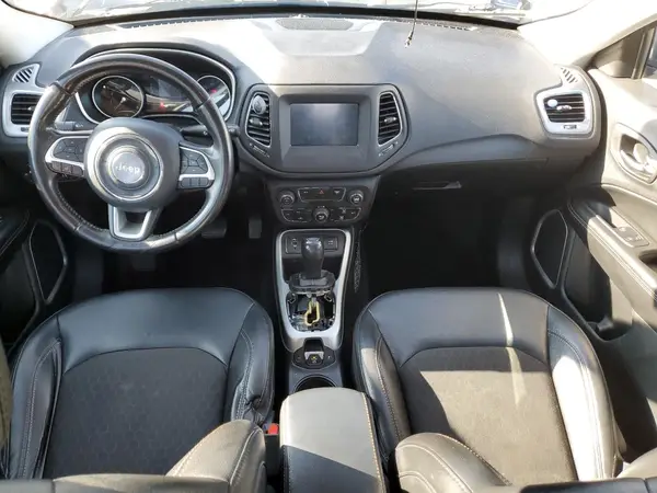 3C4NJCBB0LT141516 2020 JEEP COMPASS - Image 8