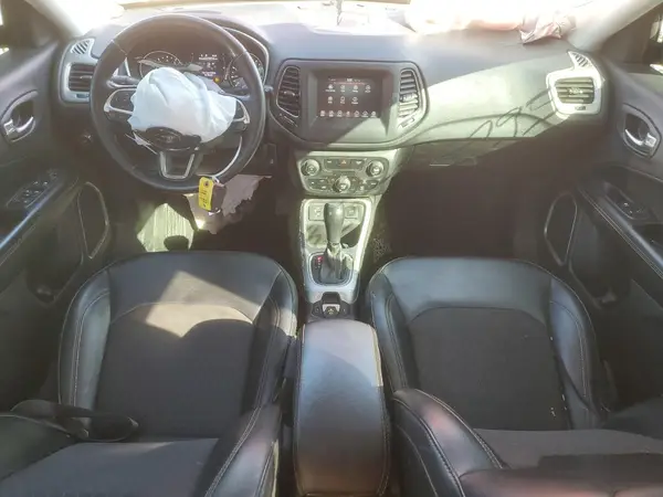 3C4NJCBB0LT141662 2020 JEEP COMPASS - Image 8