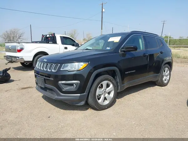 3C4NJCBB0LT230664 2020 JEEP COMPASS - Image 2