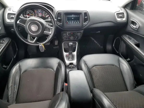 3C4NJCBB0LT235122 2020 JEEP COMPASS - Image 8
