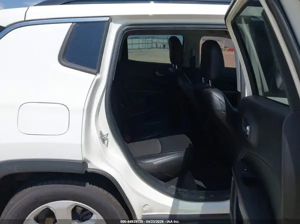 3C4NJCBB0MT508819 2021 JEEP COMPASS - Image 8