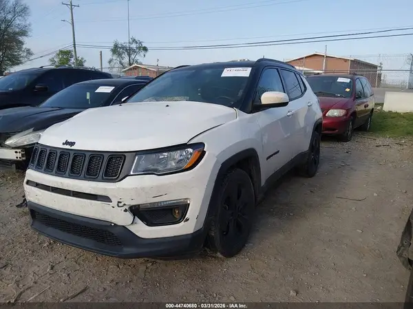 3C4NJCBB0MT531887 2021 JEEP COMPASS - Image 2