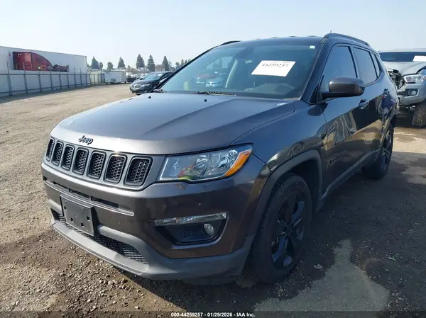 3C4NJCBB0MT532022 2021 JEEP COMPASS - Image 2