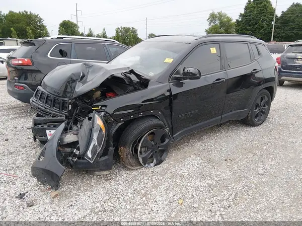 3C4NJCBB0MT581110 2021 JEEP COMPASS - Image 2
