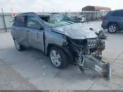 3C4NJCBB0NT113010 2022 JEEP COMPASS
