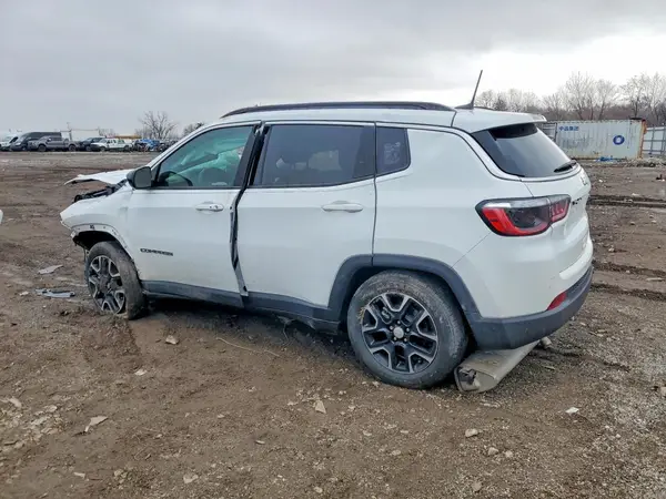 3C4NJCBB0NT137260 2022 JEEP COMPASS - Image 2
