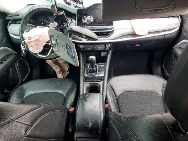 3C4NJCBB0NT137260 2022 JEEP COMPASS - Image 8