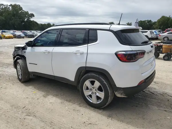 3C4NJCBB0NT137629 2022 JEEP COMPASS - Image 2