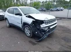 3C4NJCBB0NT140031 2022 JEEP COMPASS