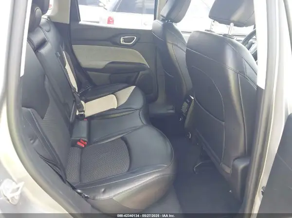 3C4NJCBB0NT204889 2022 JEEP COMPASS - Image 8