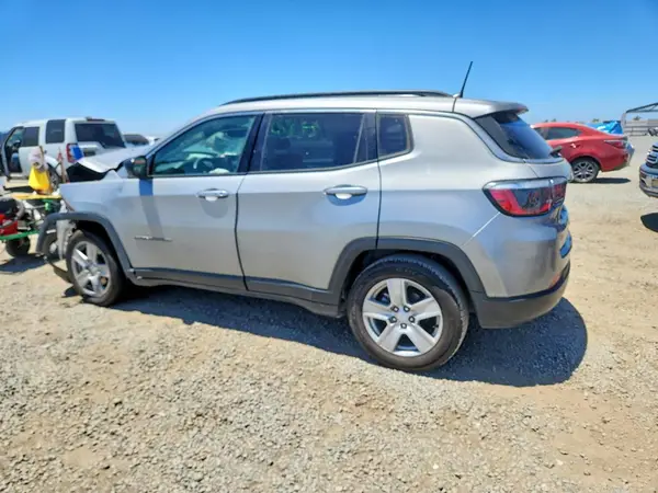 3C4NJCBB0NT218503 2022 JEEP COMPASS - Image 2