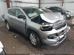 3C4NJCBB0NT218565 2022 JEEP COMPASS