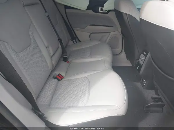 3C4NJCBB0NT225046 2022 JEEP COMPASS - Image 8