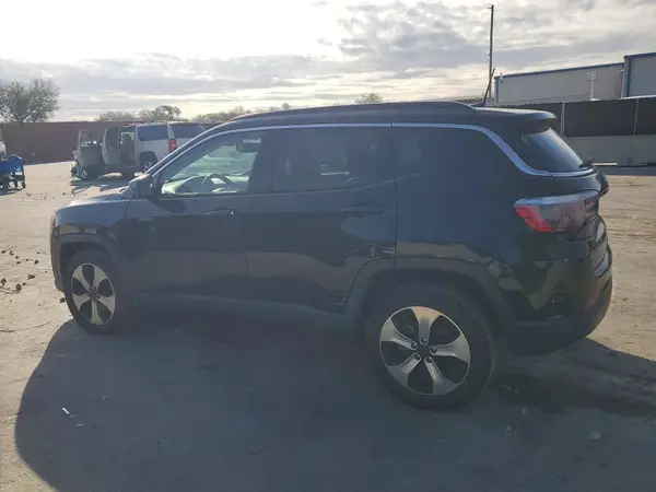3C4NJCBB1HT652241 2017 JEEP COMPASS - Image 2
