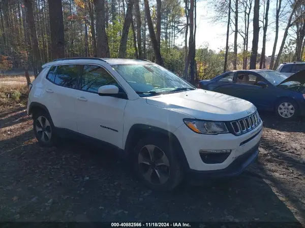 3C4NJCBB1HT653230 2017 JEEP COMPASS - Image 1