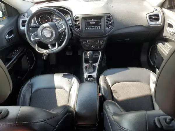 3C4NJCBB1HT694151 2017 JEEP COMPASS - Image 8