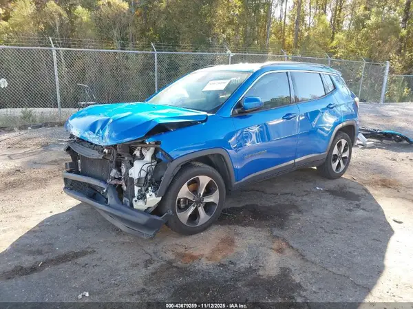3C4NJCBB1JT124236 2018 JEEP COMPASS - Image 2
