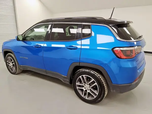 3C4NJCBB1JT124334 2018 JEEP COMPASS - Image 2