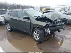3C4NJCBB1JT124706 2018 JEEP COMPASS