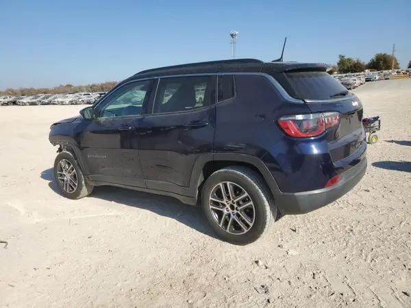 3C4NJCBB1JT125287 2018 JEEP COMPASS - Image 2