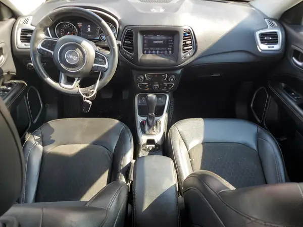 3C4NJCBB1JT165417 2018 JEEP COMPASS - Image 8
