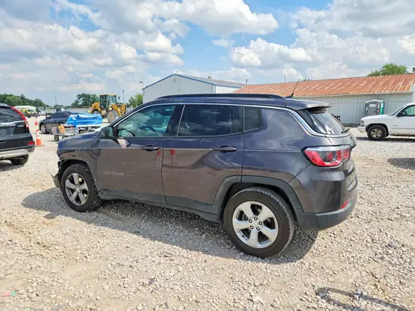 3C4NJCBB1JT165949 2018 JEEP COMPASS - Image 2