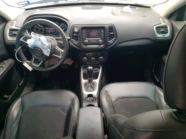 3C4NJCBB1JT181844 2018 JEEP COMPASS - Image 8