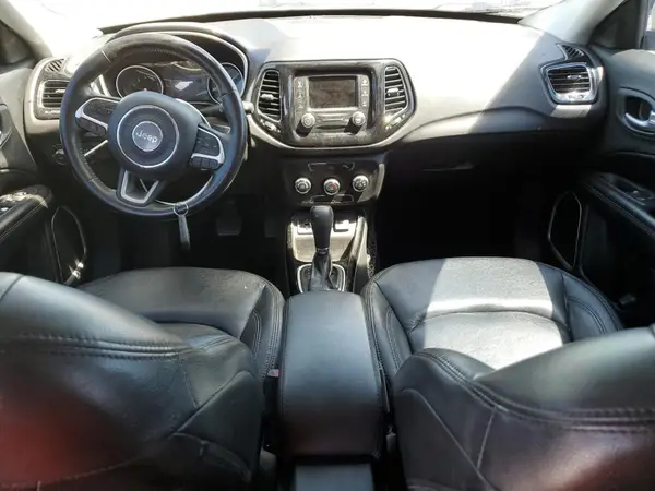 3C4NJCBB1JT407980 2018 JEEP COMPASS - Image 8