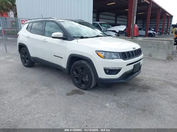 3C4NJCBB1JT408465 2018 JEEP COMPASS - Image 1