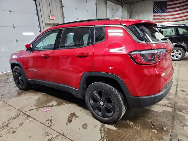 3C4NJCBB1JT425234 2018 JEEP COMPASS - Image 2