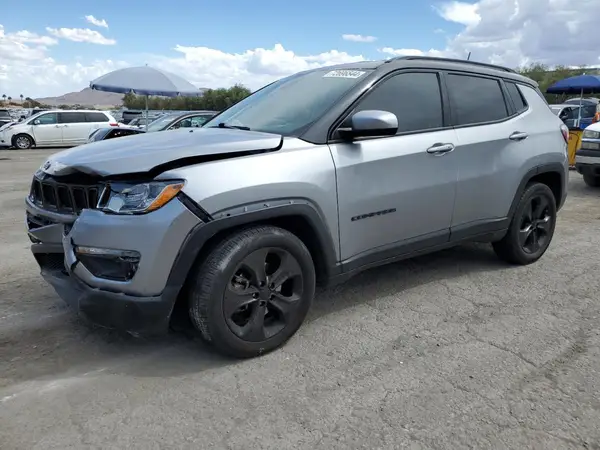 3C4NJCBB1JT438498 2018 JEEP COMPASS - Image 1