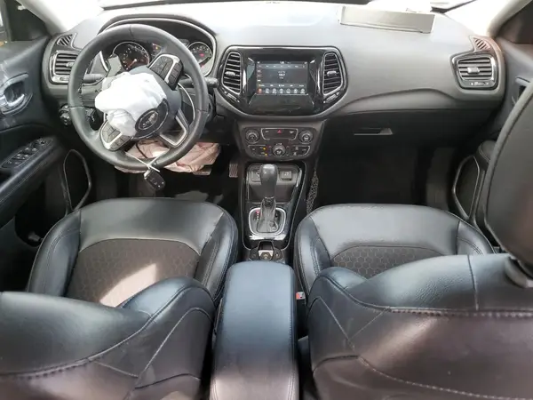 3C4NJCBB1JT438498 2018 JEEP COMPASS - Image 8