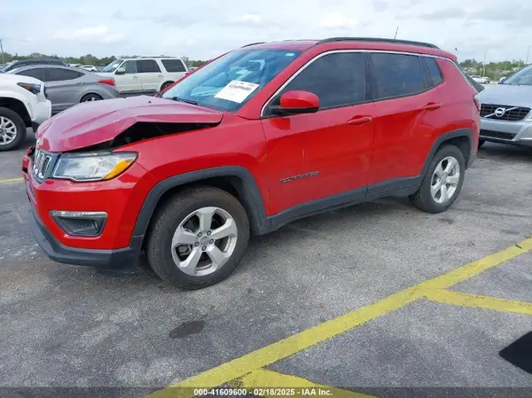 3C4NJCBB1JT469511 2018 JEEP COMPASS - Image 2