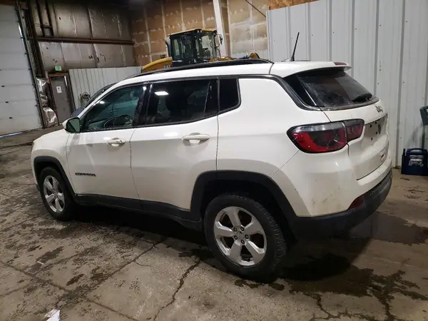 3C4NJCBB1JT503401 2018 JEEP COMPASS - Image 2