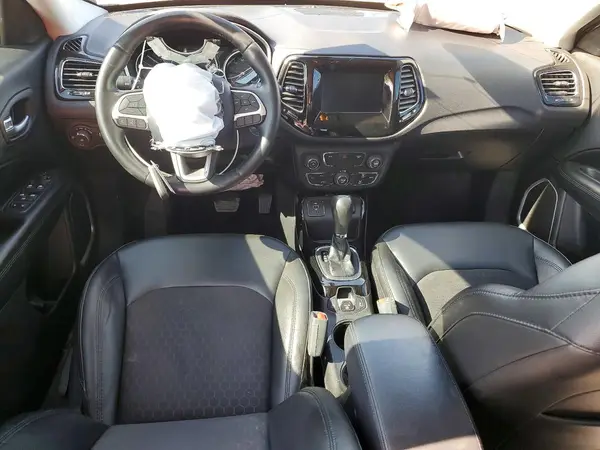 3C4NJCBB1KT612927 2019 JEEP COMPASS - Image 8