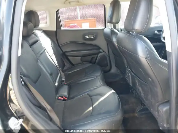 3C4NJCBB1KT612989 2019 JEEP COMPASS - Image 8