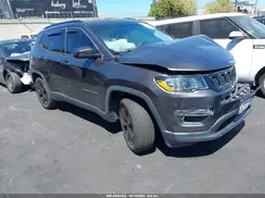 3C4NJCBB1KT636418 2019 JEEP COMPASS